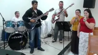elsandra e ilda banda igreja jardin taiti