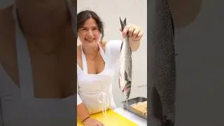 Sidewalk Branzino in NYC at Altesi 🐟