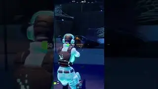 Шпионский пистолет-пулемёт уже в Fortnite. Новая ппшка в игре Фортнайт