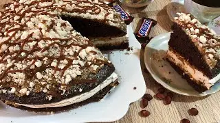 Торт «Сникерс» с прослойкой из безе, карамельным кремом и арахисом! Очень вкусно и просто!