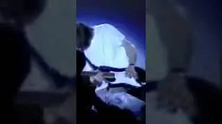 Kurt Cobain's solo guitar Run to the hills -what do you expect? grunge! #kurtcobain #nirvana #grunge