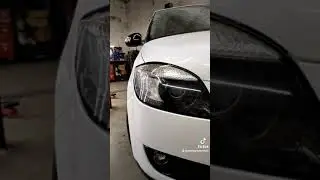 Разбираем фары. Красим маски в чёрный. Фары красим лаком.