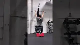 Underhanded lat pull down 3/1/0/1 tempo w/voiceover