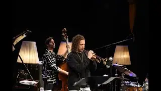 Noam Wiesenberg - NeoNomadic - 