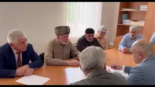 Обсуждение вопроса о стр-ве мусоросортировочного комплекса в Малгобеком районе с местными жителями