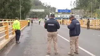 Colombia halts electricity sales to Ecuador, imposes tariffs | REUTERS