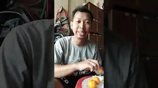 makan jeruk kecil tapi manis masa sih ?!!?