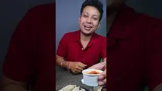 Momo Battle🔥🔥 Burger Singh Vs Street Momo Comparison is HERE🔥🔥🔥
