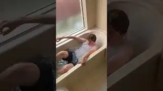 TRY THIS INSANE ICE BATH WORKOUT (fitness tips)