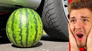 SCHWERES AUTO zerquetscht ALLES in 1 ½ Sekunden