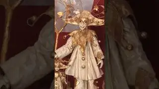 ТЕАТР КУКОЛ / МАЛЕНЬКИЕ РАДОСТИ ВО ВРЕМЯ ВОЙНЫ /