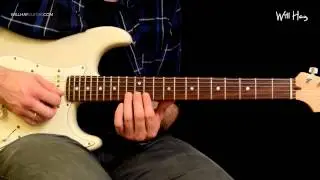 Crazy little thing called love - Queen main solo and verse fills note for note tutorial Tab