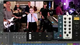 Mixing 'AINT NOBODY' in LOGIC PRO X