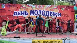 Цирковая студия Драйв на День молодежи в Барышево (30.06.2019)