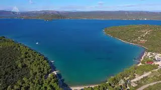 Zaliv Jazina, Tisno (Hrvaška iz zraka)