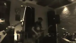 Godzillabong-Fever Lady-Sala Prove