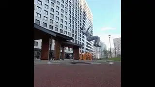 Попрыгал так нормик на уличном батуте, считайте, чисто ради кадра на превью