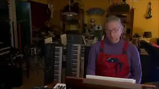 "Plus de distance / More than distance" - on Yamaha MC-200