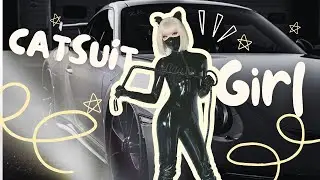 1 Catsuit Girl on the move 🖤🤍