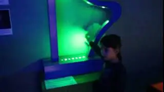 Звуки арфи з лазерними струнами