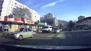 Блондинки предпочитают красный?