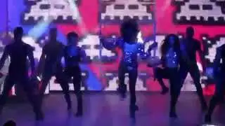 Blue Space -  Leyllah Diva Black e Ballet