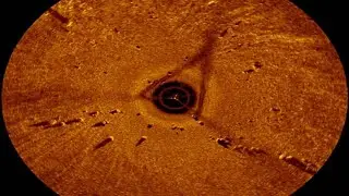 ¿El triangulo de las Bermudas y Stonehenge en un lago? LADY MACABRE