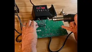 C.K. tries a Daxiongmao 8898 solder/hot air SMD rework station