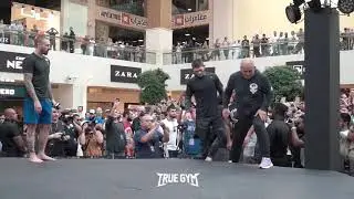 Хабиб провел общения с фанатами в формате вопрос-ответ