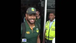 Australian Kangaroos Crazy Fans in PNG