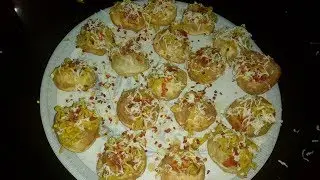 GOLGAPPA WITH MASALA MAGGIE