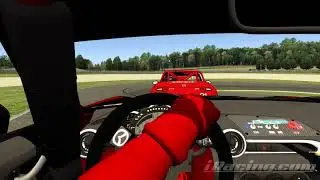 iRacing 3 lap battle