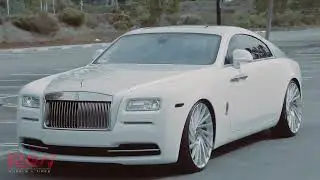 Rolls Royce Wraith on 22