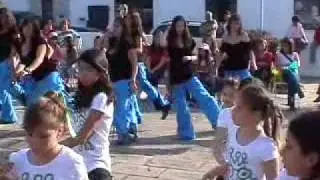 2008-05-03 - Megakids e Aeroteens - Dança 2