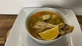La receta de hoy un rico caldo de pollo 🐥 riquísimo