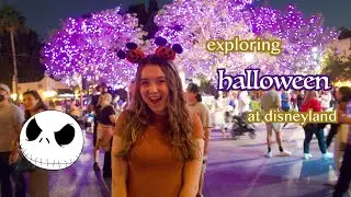 exploring halloween time at disneyland!