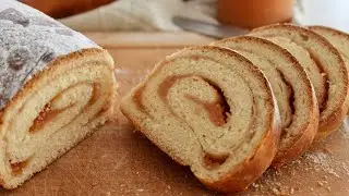 Strudel with homemade jam