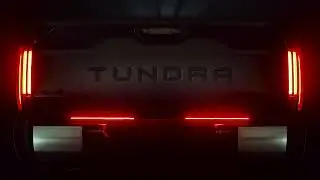 La barre lumineuse arrière à DEL de Toyota