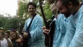 Dispatch - Circles Around the Sun - Live Acoustic - Washington Square Park - Up Close!