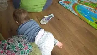 Учимся ползать. Первые шаги )