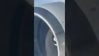 Мощный двигатель Боинга