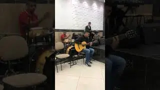 E ESSE TRIO DE MÚSICO 🙏