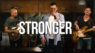 Проникновенное исполнение автора песни  Alexander Ovshtein  Stronger