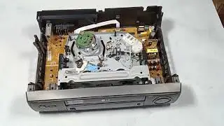 Видеомагнитофон LG CL182TW