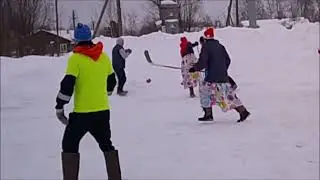 Хоккей с мячом . Аджером И Богородск