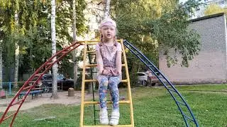 Английский с Евой из Казани! Развивающие видео! Английский язык!
