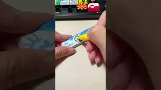 Drawing ONE PICE logo on the keyboard 