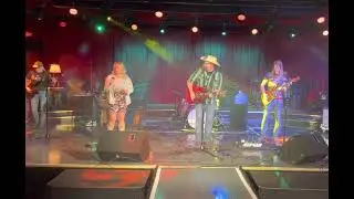 White House Road - performed by Chris Johns
