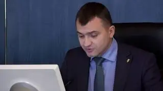 Позачергова сесія міської ради розглянула  близько 20 питань порядку денного.