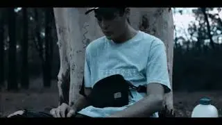 Huskii & Alex Jones & Lil Sknow 